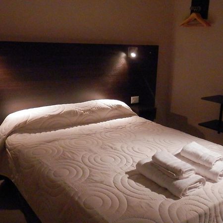 Complejo Las Rosas Apartman Villa Allende Szoba fotó