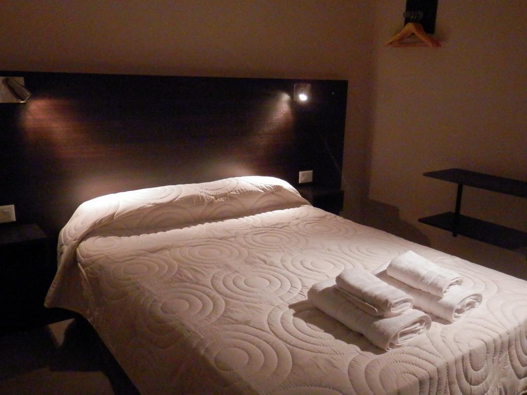 Complejo Las Rosas Apartman Villa Allende Szoba fotó